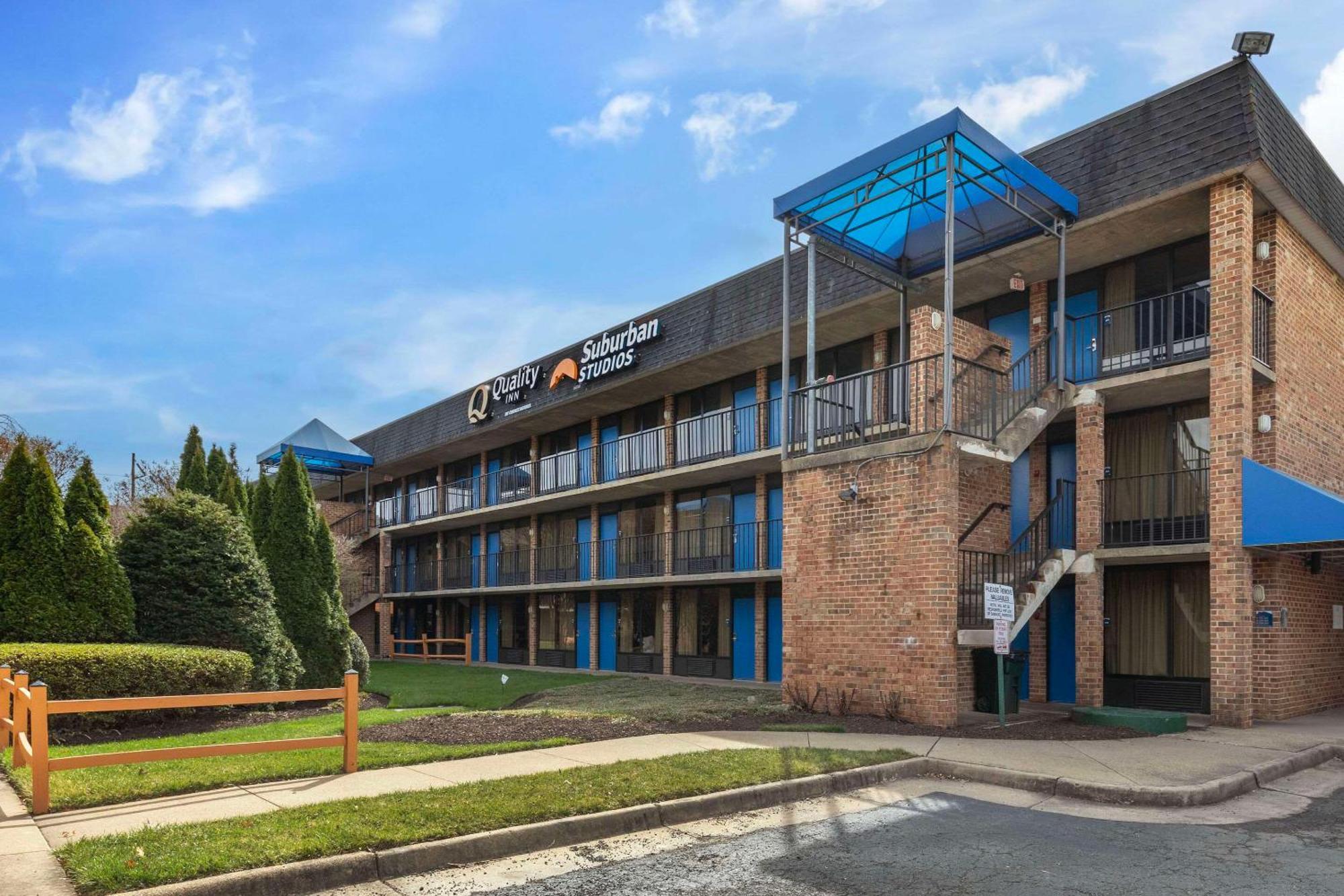 Suburban Studios Tysons Corner Vienna Exterior photo